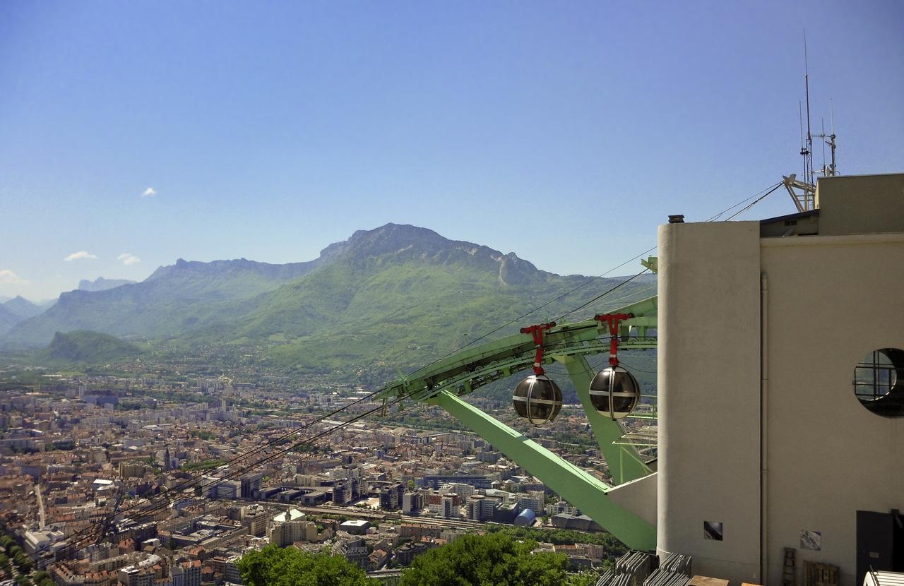Hotelf1 Grenoble Universite Gières Εξωτερικό φωτογραφία